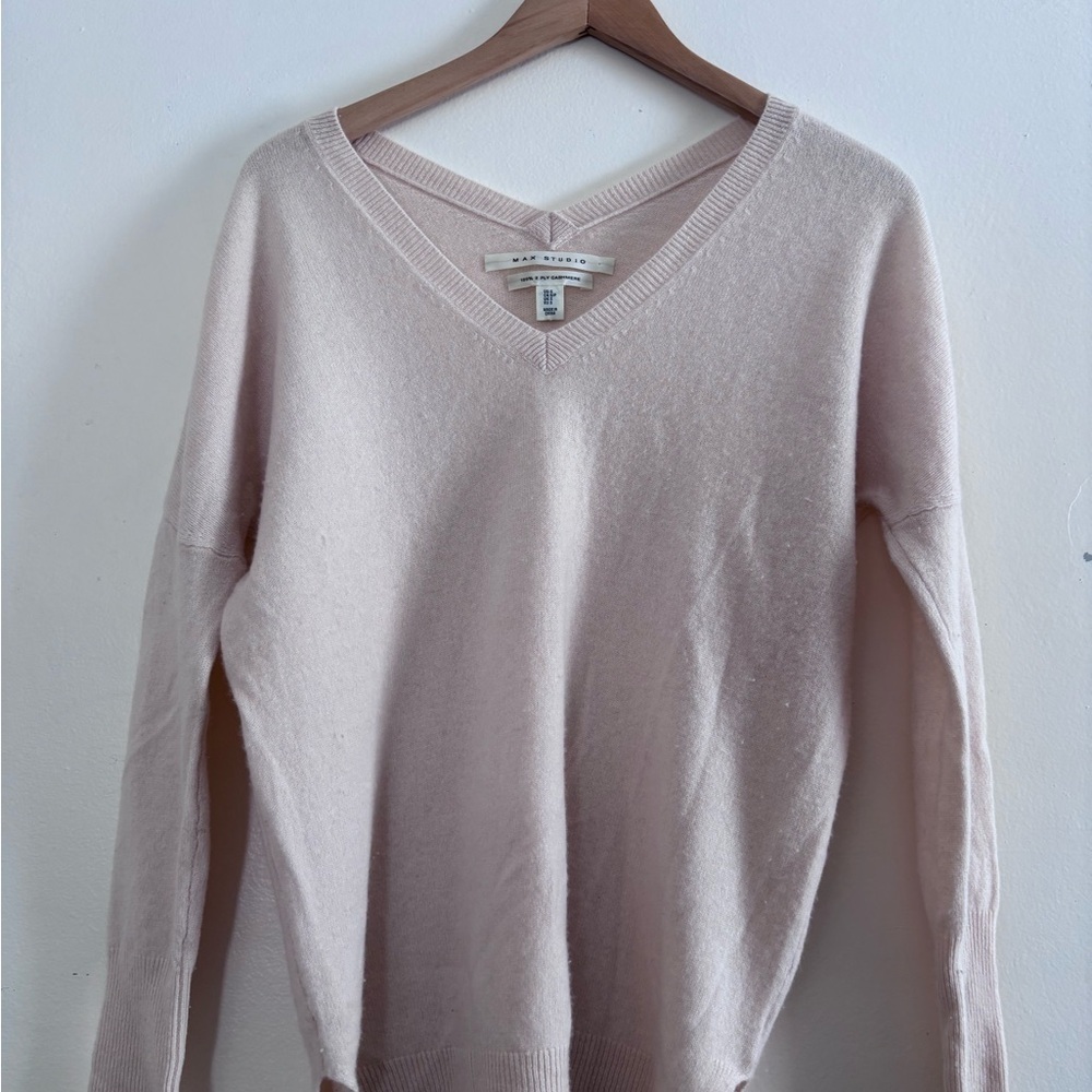 Max Studio Soft Pink 100% Cashmere Sweater